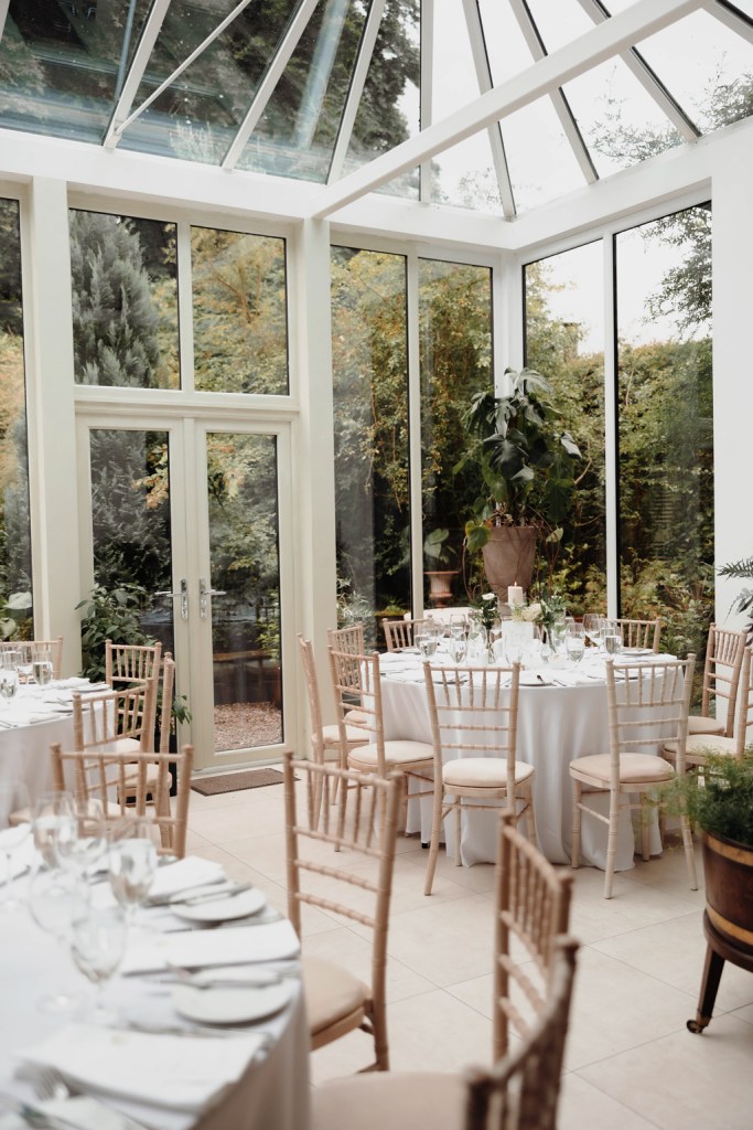 conservatory room dining room spacious bright for guests