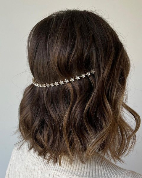 Wedding hair ideas, wedding guest hair ideas