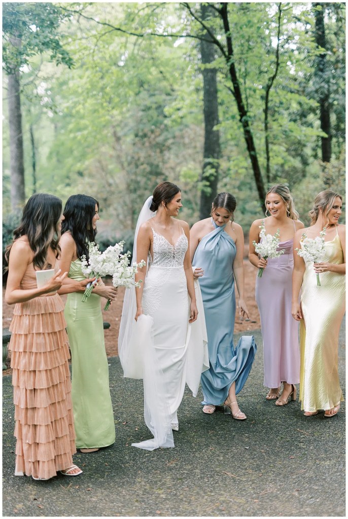 bridesmaids dress trends 2024, bridesmaids dresses, bridesmaids dress ideas