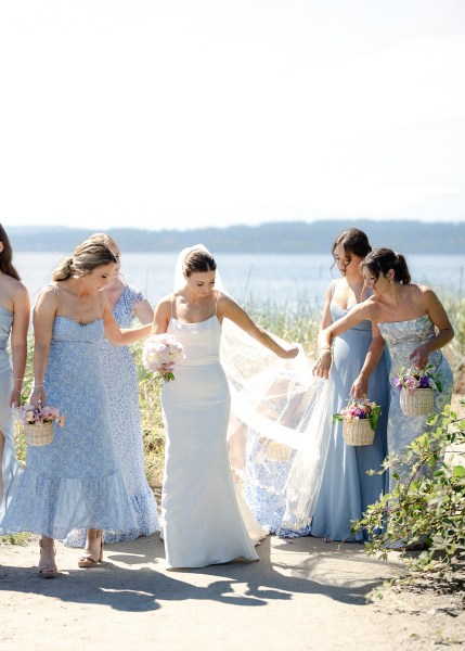 bridesmaids dress trends 2024, bridesmaids dresses, bridesmaids dress ideas