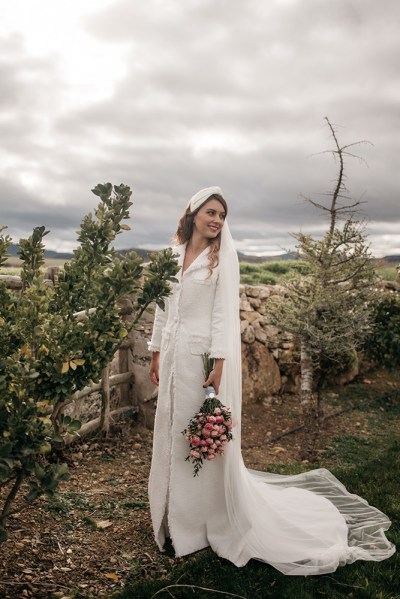 Brides in Coats That Utterly Wowed Us! Bridal coats, bride wearing coat